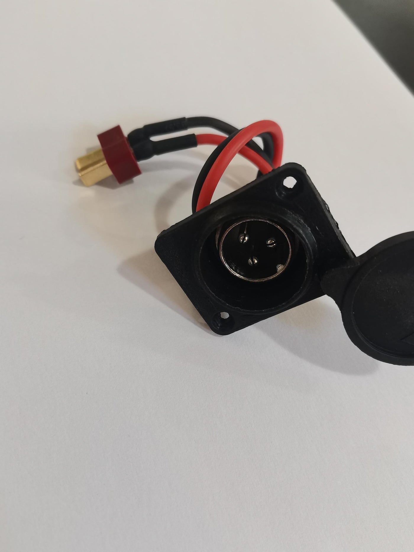 Interface de charge pour trottinette électrique iX5/GT2/iX6