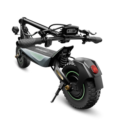 GT4 Trottinette électrique tout-terrain à double moteur 2400W