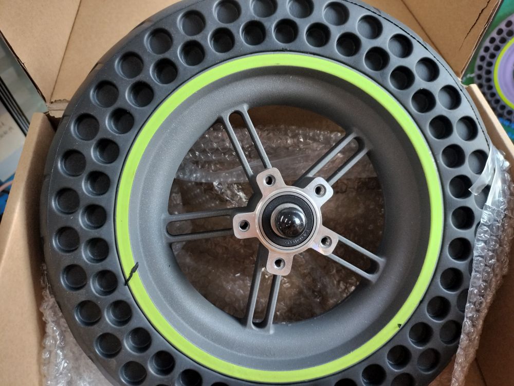 Roue Moteur Arrière Pour Trottinette électrique Ninebot - Pneu Et Roue Complète - Neuf